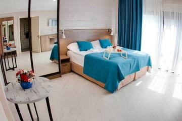 2-х местный номер стандарт+ в Гостинице Терем у реки