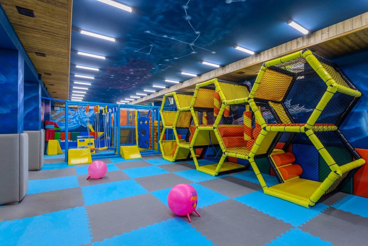 Фото Гостиницы Терем у реки Каменномостский 129