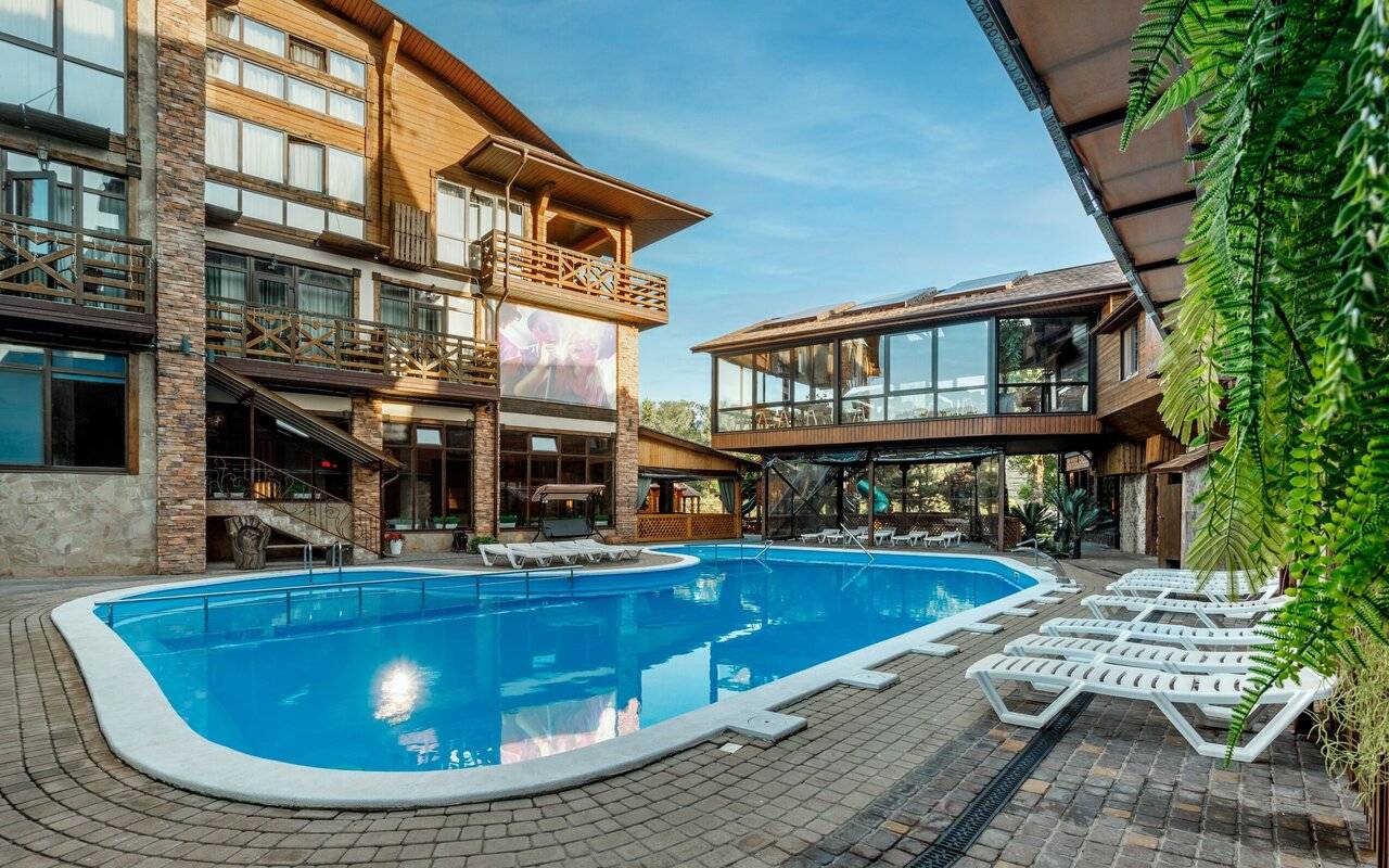 Фото Гостиницы Терем у реки Каменномостский 28