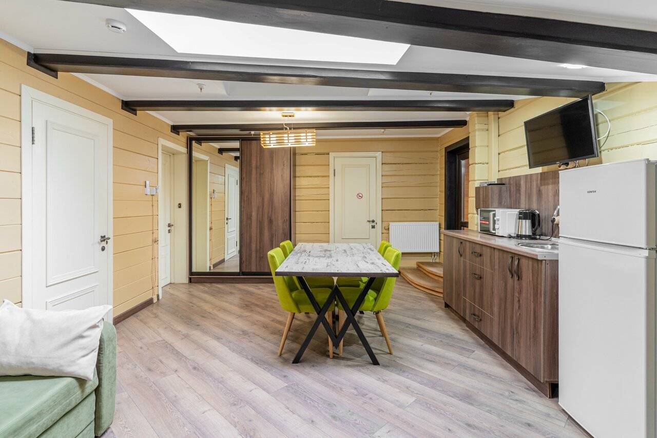 Фото Гостиницы Терем у реки Каменномостский 108