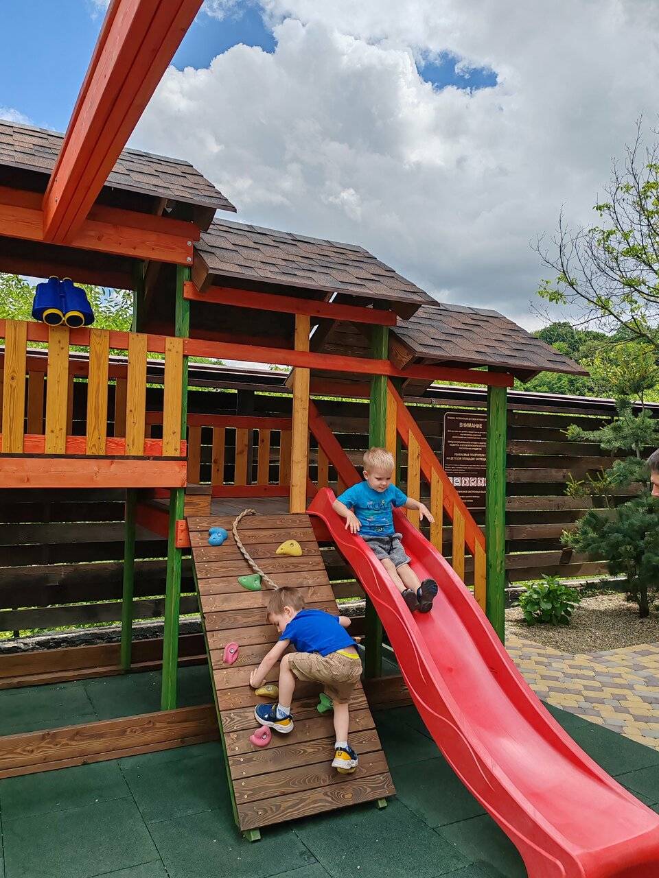 Фото Гостиницы Терем у реки Каменномостский 231