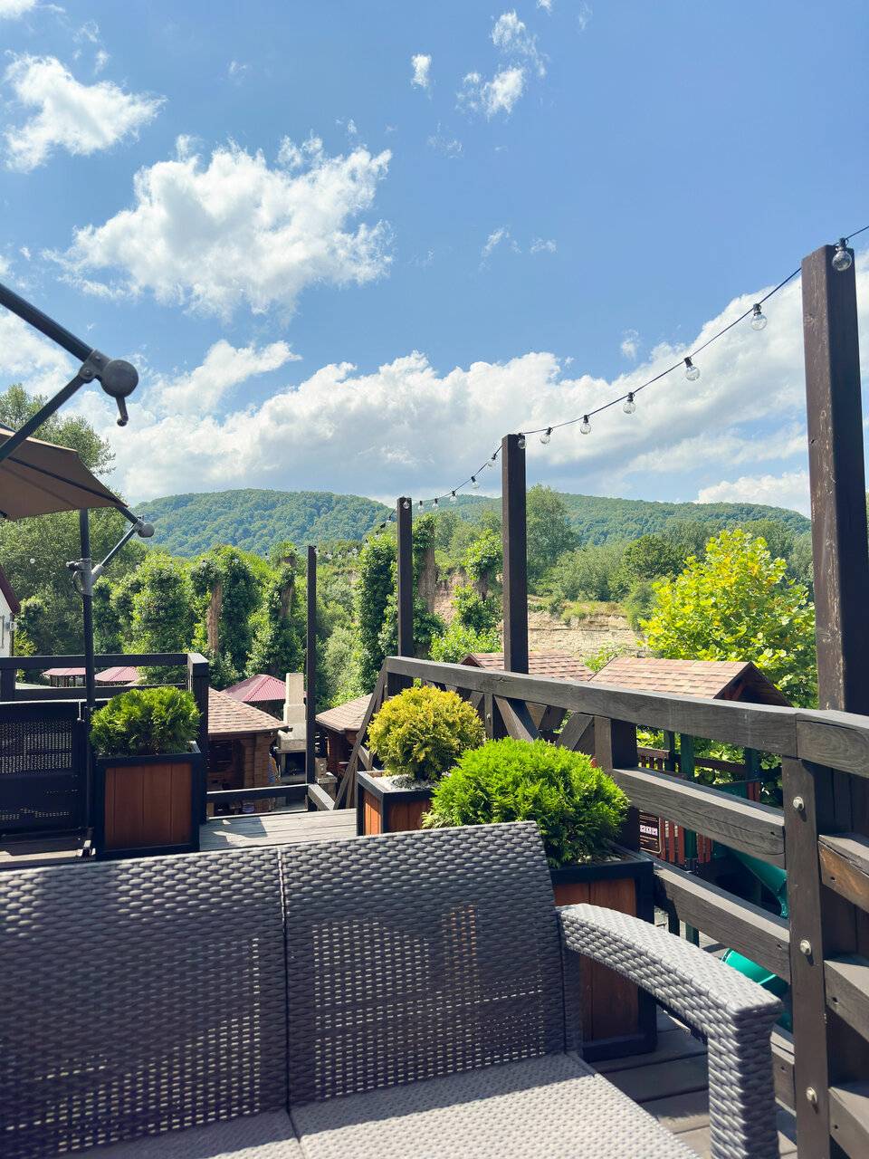 Фото Гостиницы Терем у реки Каменномостский 32