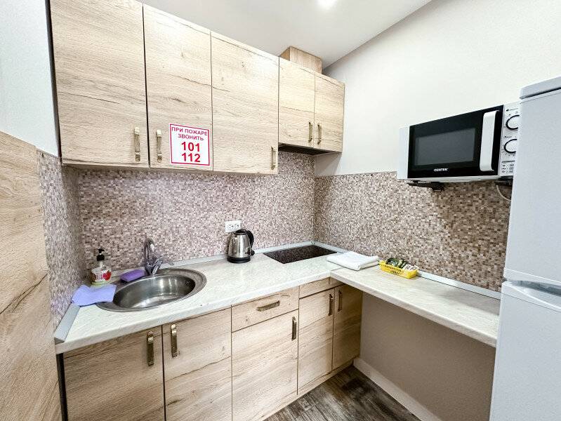 Фотографии номера 3-х местный семейный комфорт без балкона в Гостинице Терем у реки Каменномостский