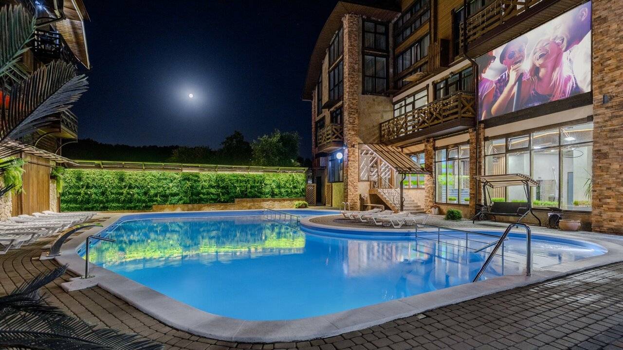 Фото Гостиницы Терем у реки Каменномостский 30