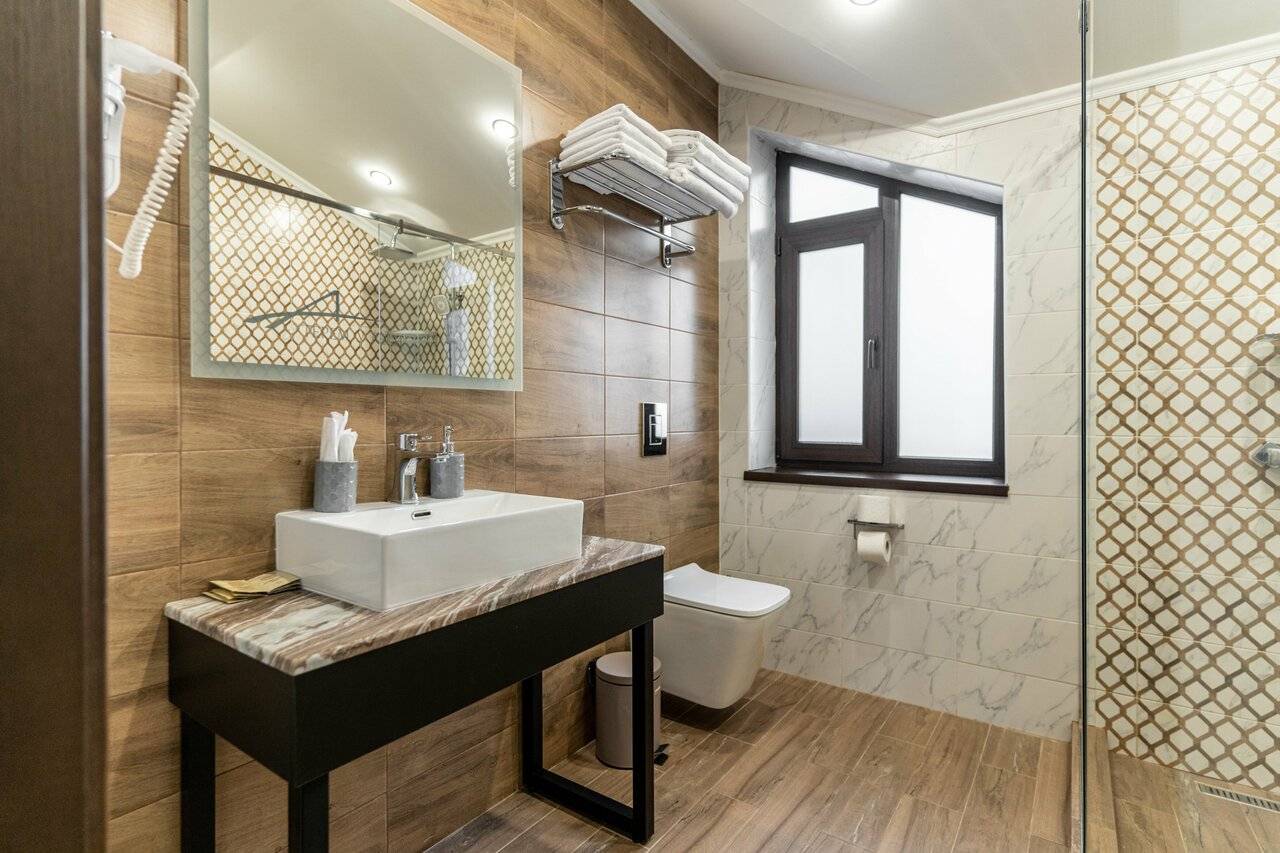 Фото Гостиницы Терем у реки Каменномостский 58