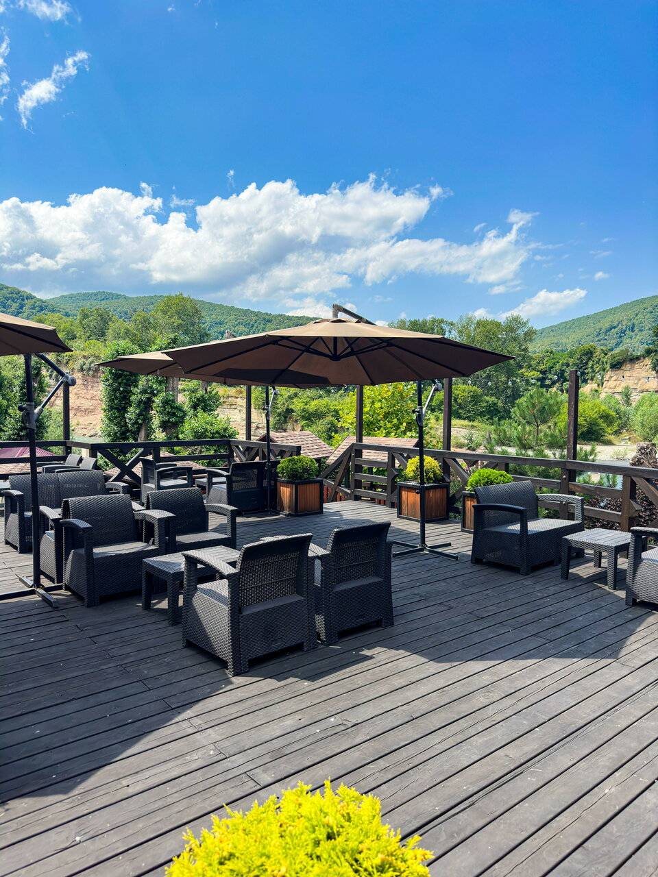 Фото Гостиницы Терем у реки Каменномостский 9