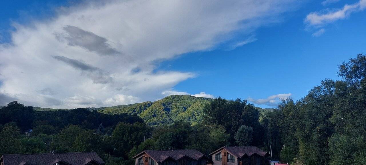 Фото Гостиницы Терем у реки Каменномостский 157