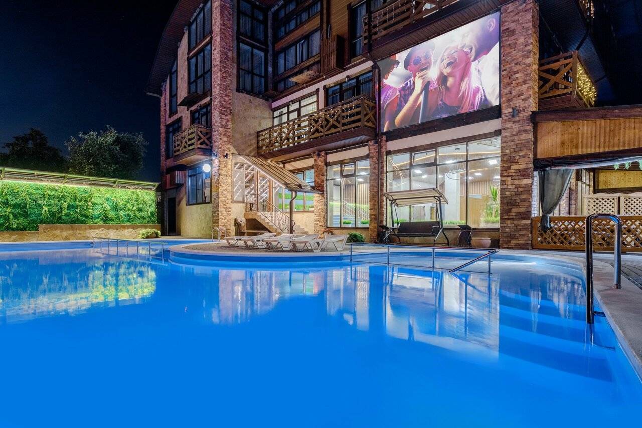 Фото Гостиницы Терем у реки Каменномостский 96