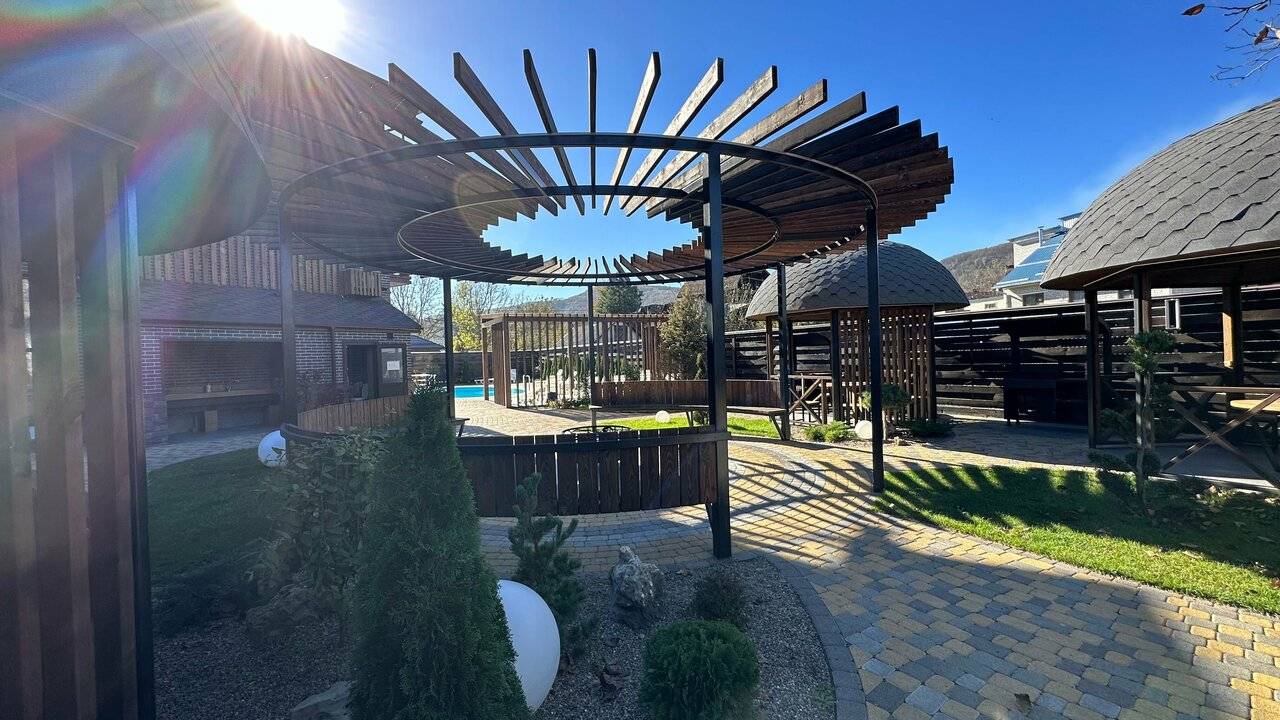 Фото Гостиницы Терем у реки Каменномостский 187