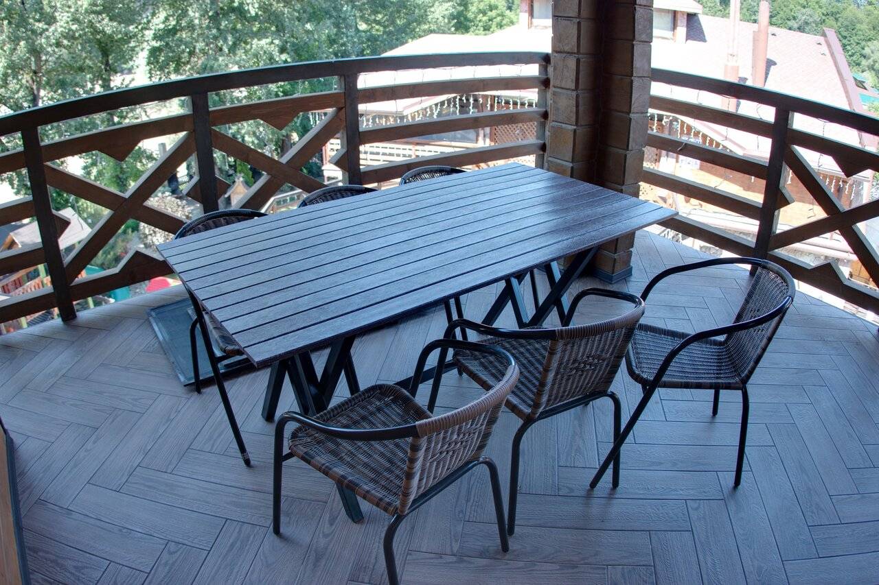 Фото Гостиницы Терем у реки Каменномостский 146