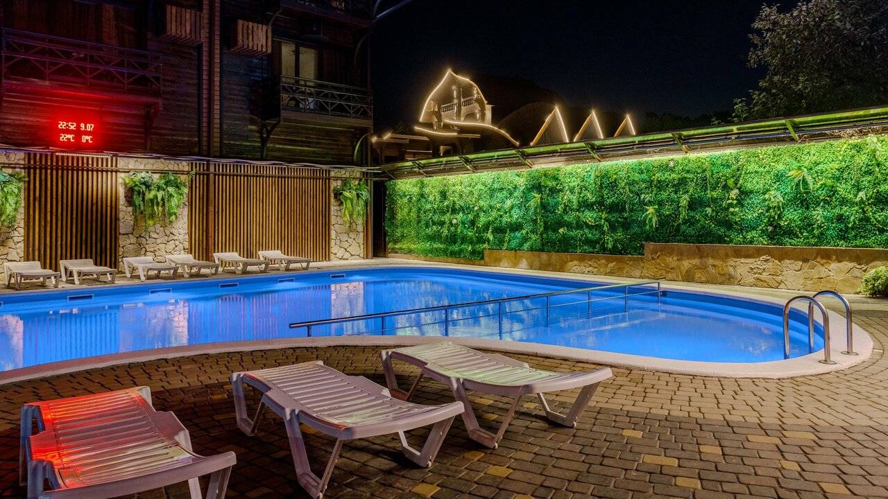 Фото Гостиницы Терем у реки Каменномостский 91